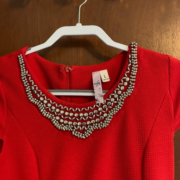 A line dress - Picture 3 of 3